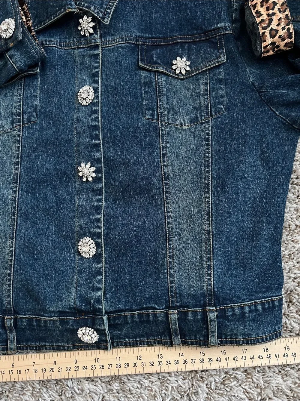 Like New! BERER Rhinestone Flower Button Denim Jacket Animal Print Lining in XL